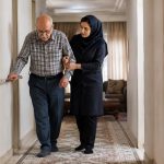 مراقبت از بیمار پارکینسون در منزل